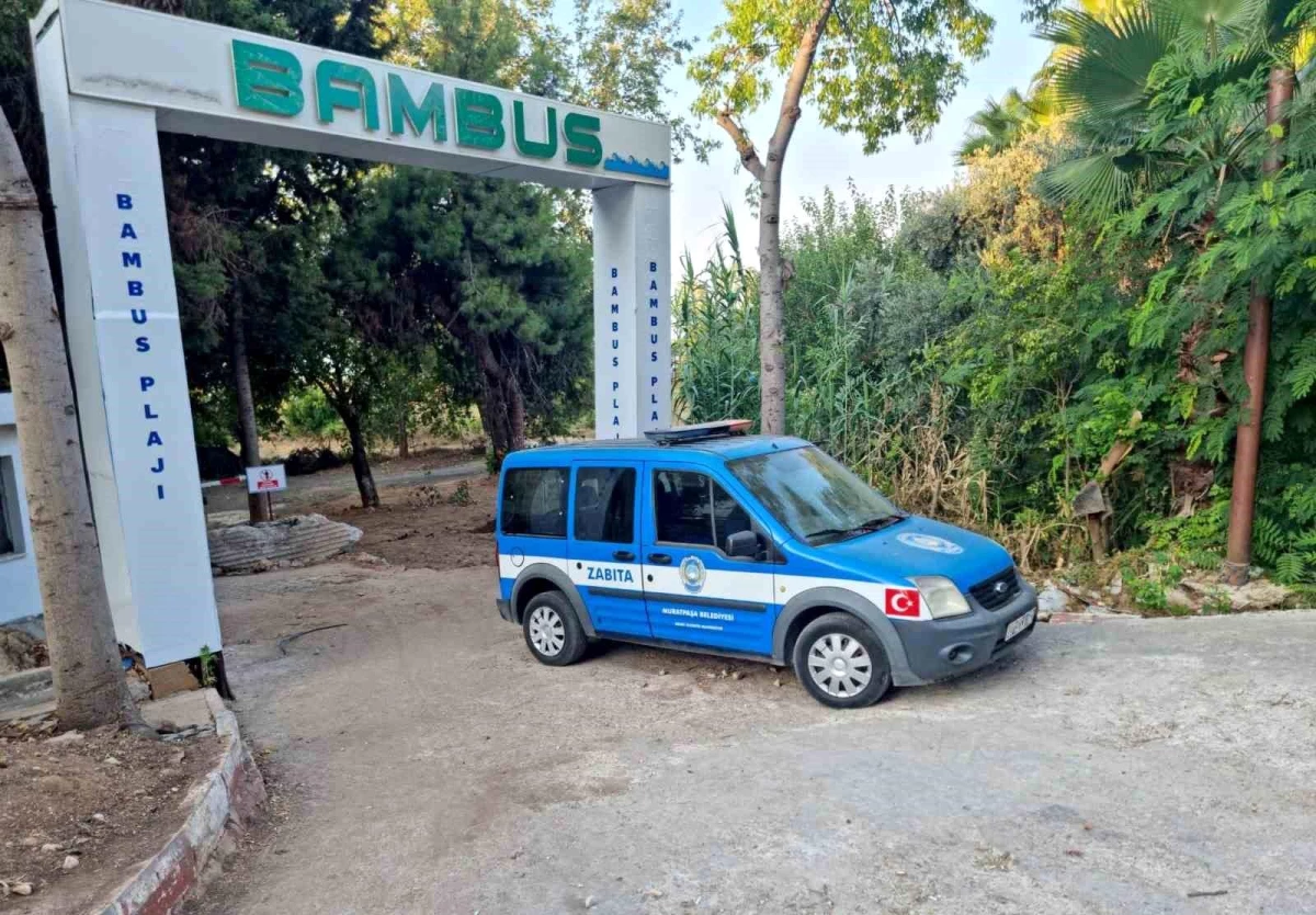 Antalya’da Bambus Plajı’ndaki Araç İşgali Son Buldu